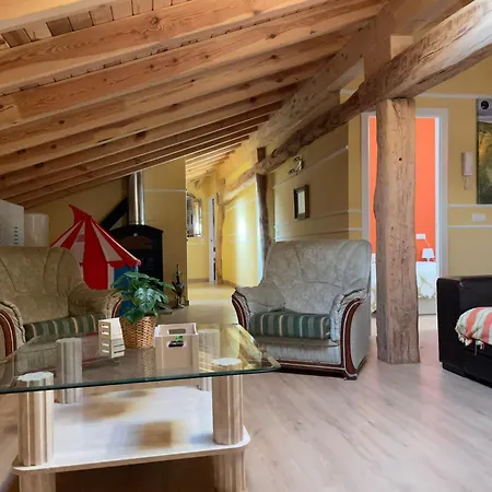 Casa Aurora Apartment *